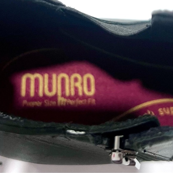 Munro Classic Jackson Chelsea Boots in black leather Ankle Boots 9.5 - Picture 8 of 10